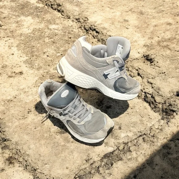 New Balance Kids Gray and White Sneakers - Picture 3 of 5